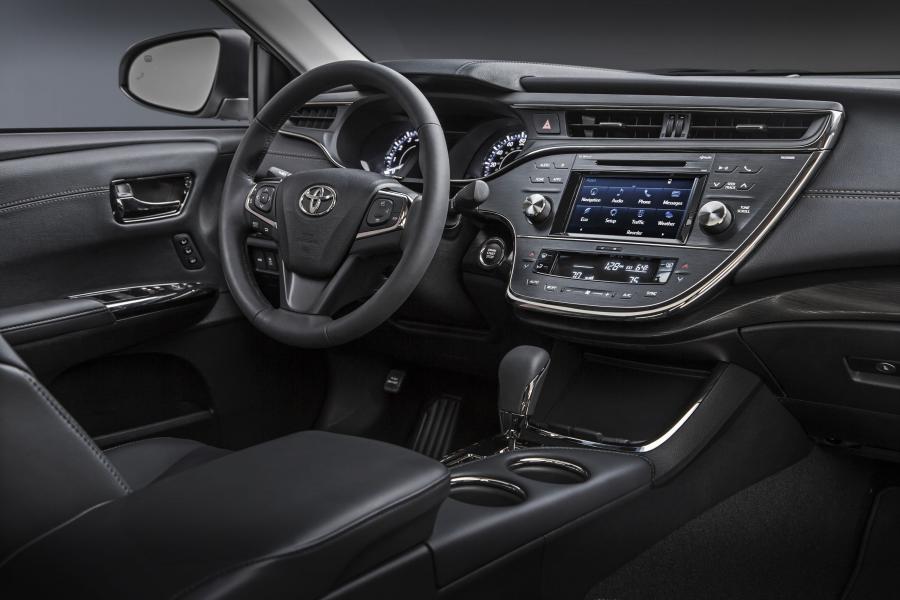  Toyota Avalon 2015 года  (фото 7 из 9)